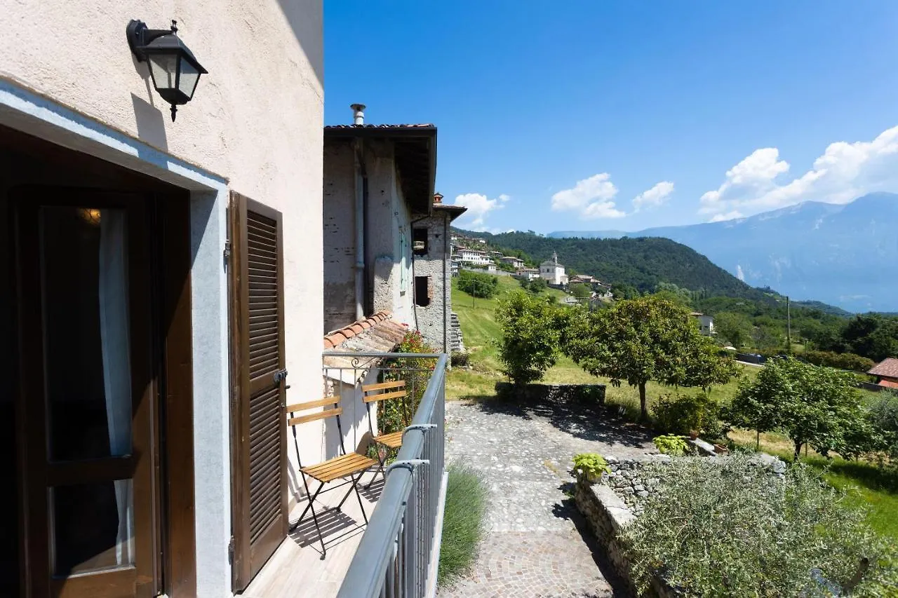 Artu Lägenhet Tremosine Italien